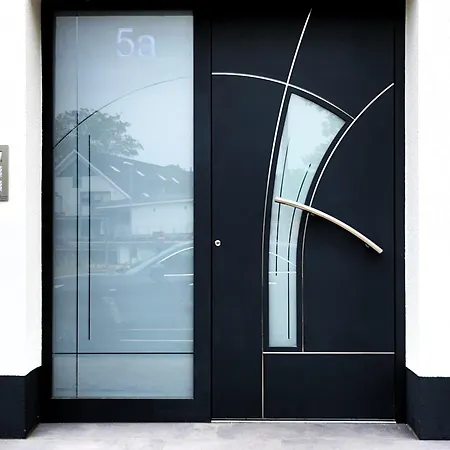Hotel Valley Of Business Frankfurt-Airport - Black Label Studio Hofheim am Taunus Exterior photo