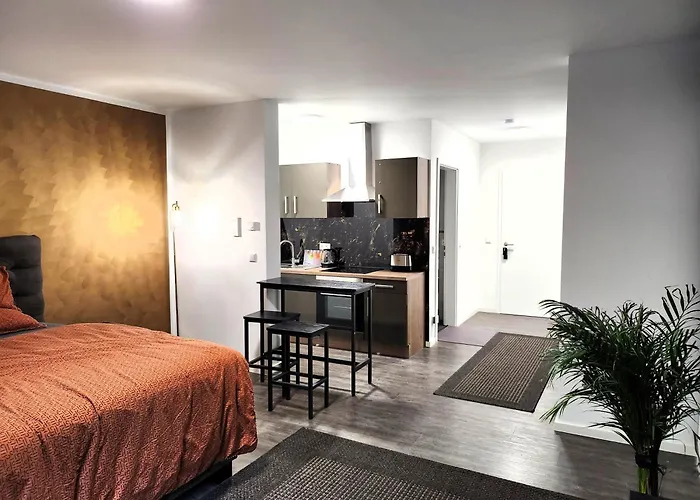 Hotel Valley Of Business Frankfurt-Airport - Black Label Studio