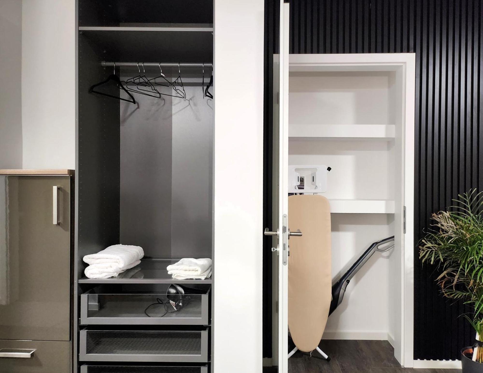 Valley Of Business Frankfurt-airport - Black Label Apartment *